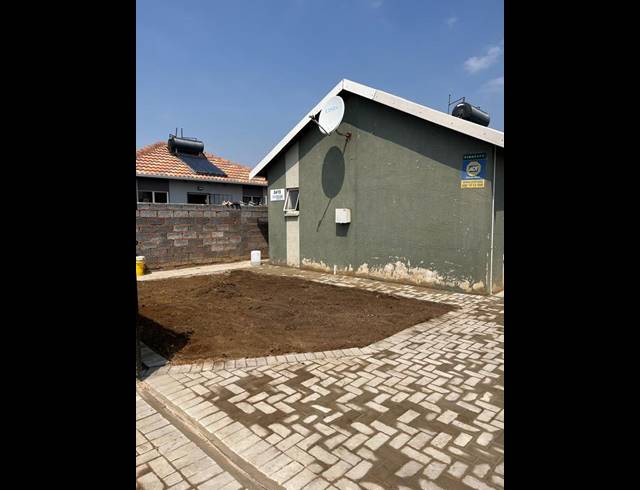 2 BEDROOM PROPERTY TO RENT IN WINDMILL PARK